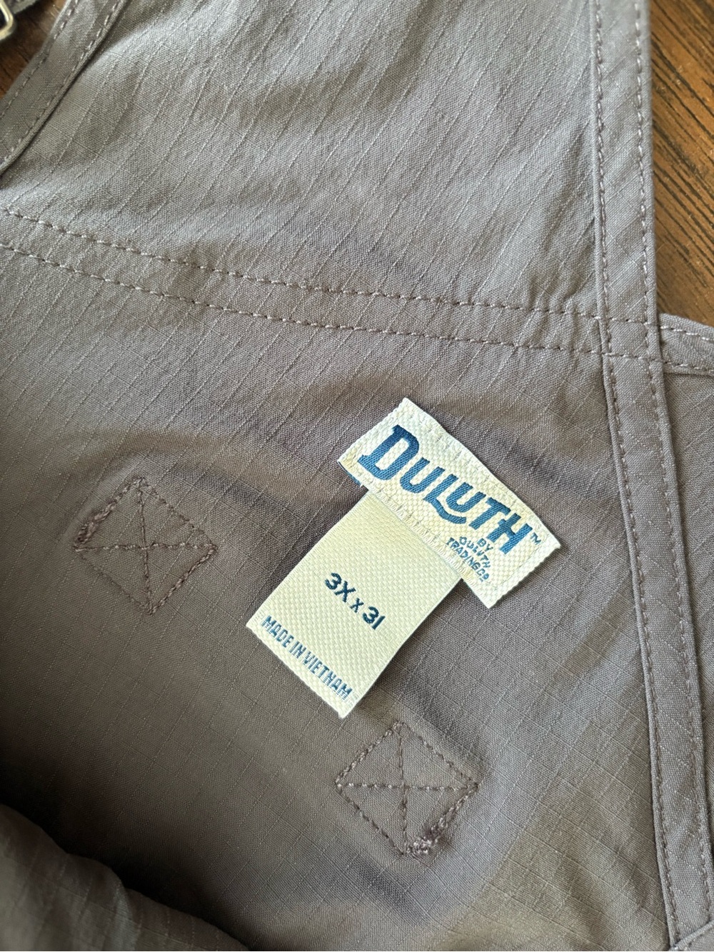 Duluth Trading Heirloom Gardening Bib Overalls 3X x 31 - Picture 2 of 3